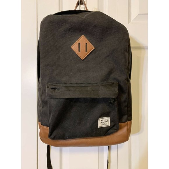 The HERSCHEL SUPPLY CO 22L BLACK AND Brown‎ Backpack - Picture 5 of 9